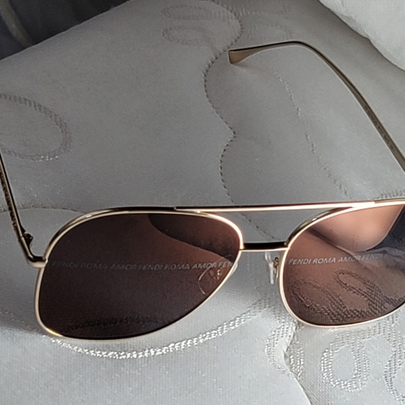 Authentic Fendi Roma Sunglasses 🕶 - Picture 3 of 4